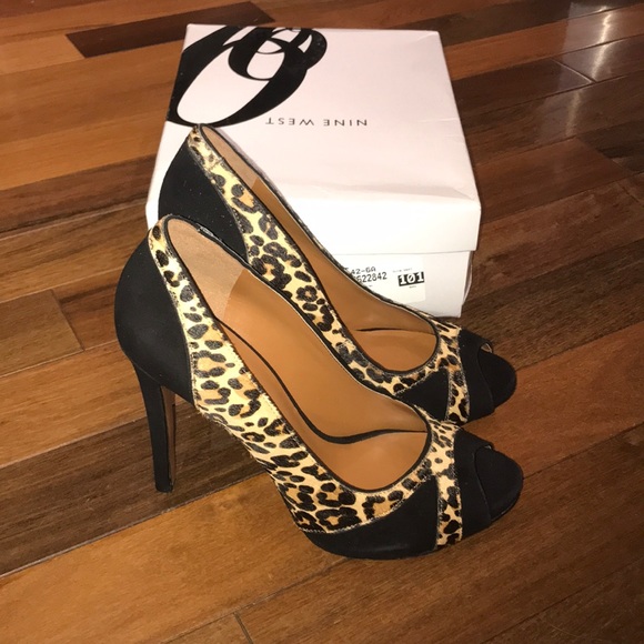 NIB Nine West Size 9 1/2 Peep Toe Heels - Picture 3 of 6